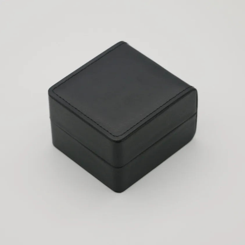 High-End PU Leather Watch Box With Drawstring Round Corner Flip Cover Storage Case For Display And Protection Of Fine Timepieces