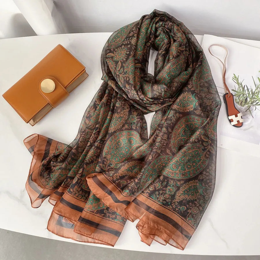 Women's Elegant Basic Color Block Polyester Scarf