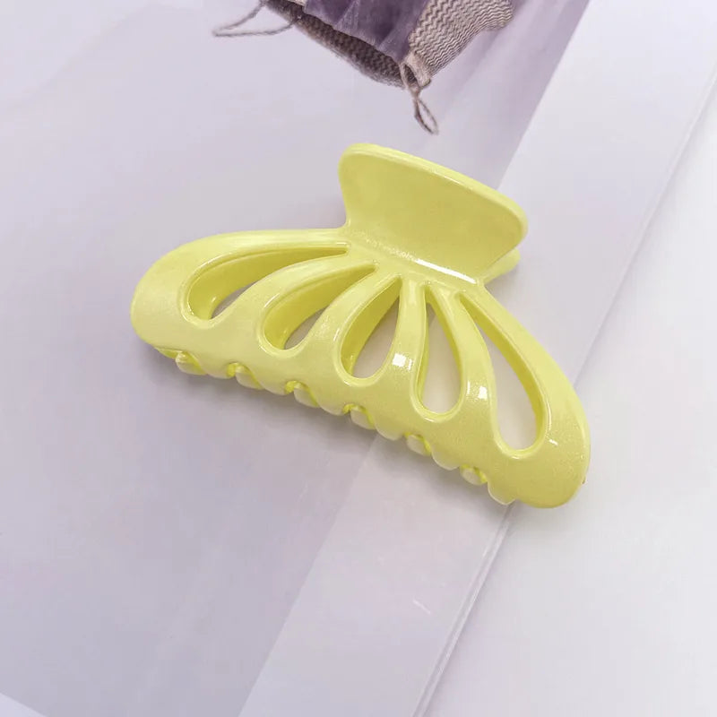 Thick Acrylic Hair Clips Cute Sweet Dopaamine Crown Grab Clips Shark Fin Sensation Solid Color Hair Clips For Women