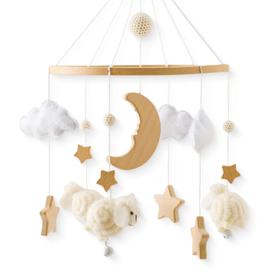 Nordic Style Felt Animal Bed Bell Hanging Decoration Baby Infant Carriage Hand Eye Coordination Hanging Ornament Bed Bell
