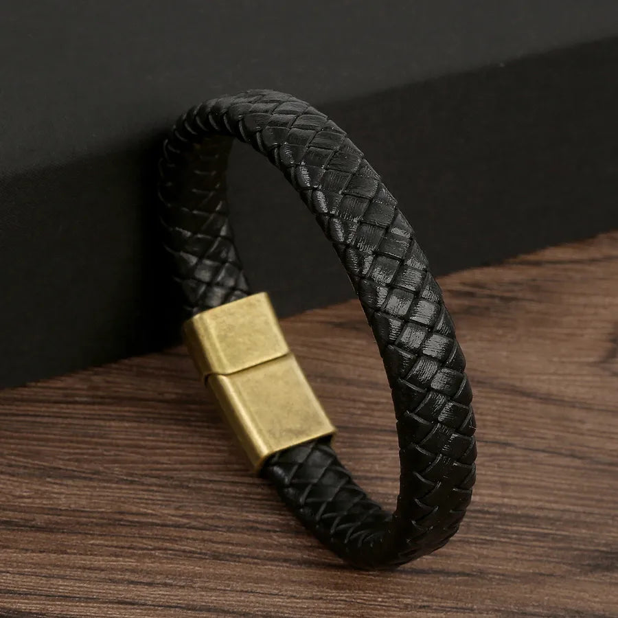 Hip-Hop Streetwear Solid Color Alloy Leather Handmade Braid Men'S Bangle