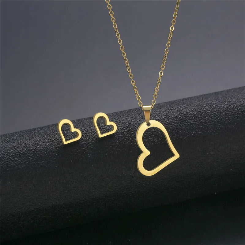 Wholesale Jewelry IG Style Casual Streetwear Moon Hand Of Fatima Butterfly 201 Stainless Steel cable chain Small Stud Earrings Necklace