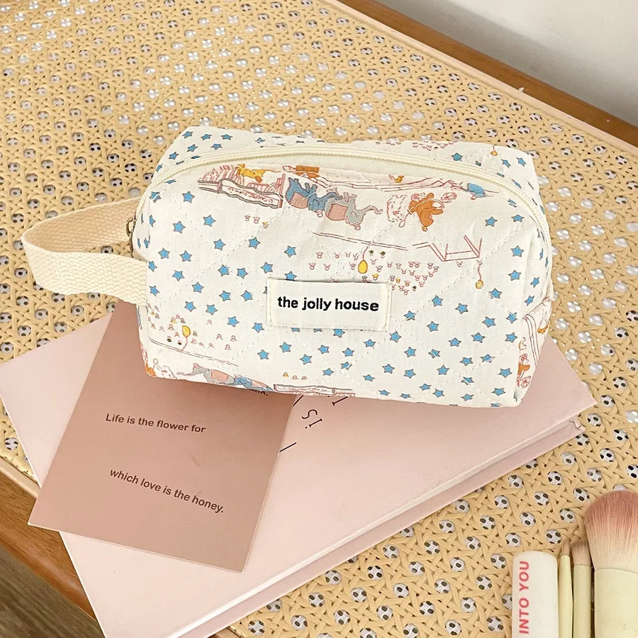 Cute Classic Style Ditsy Floral Polyester Sewing Thread Square Makeup Bags