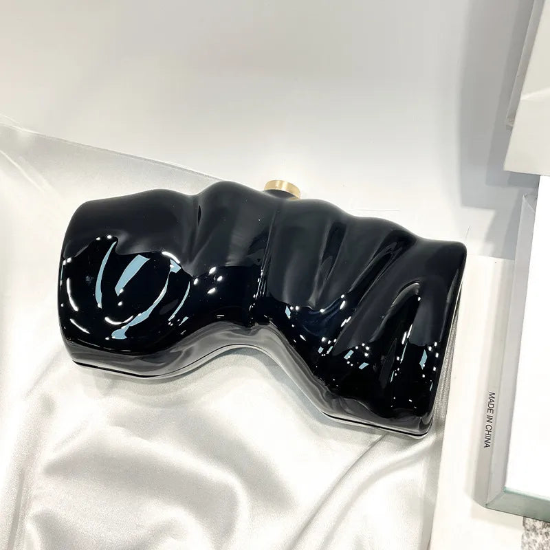 Women's Arylic Solid Color Elegant Streetwear Cylindrical Magnetic Buckle Shoulder Bag Clutch Bag