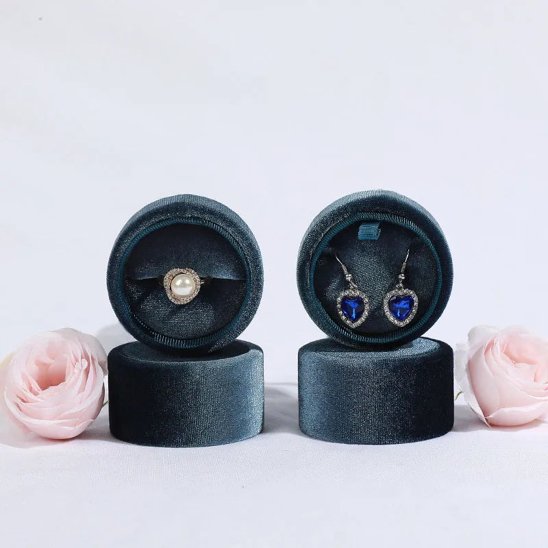 Elegant Solid Color Cloth Jewelry Boxes