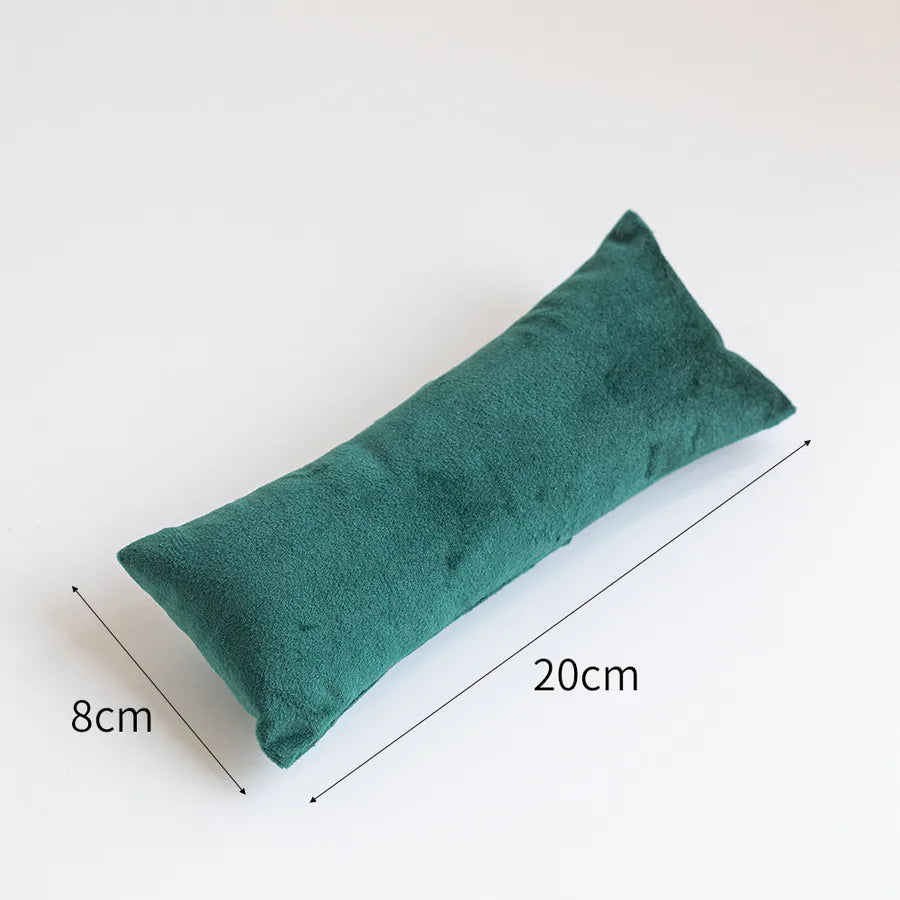 Velvet Fabric Bracelet Display Stand Counter Top Sponge Cushion Leather Surface Jewelry Accessory Premium Feeling Integrated Style
