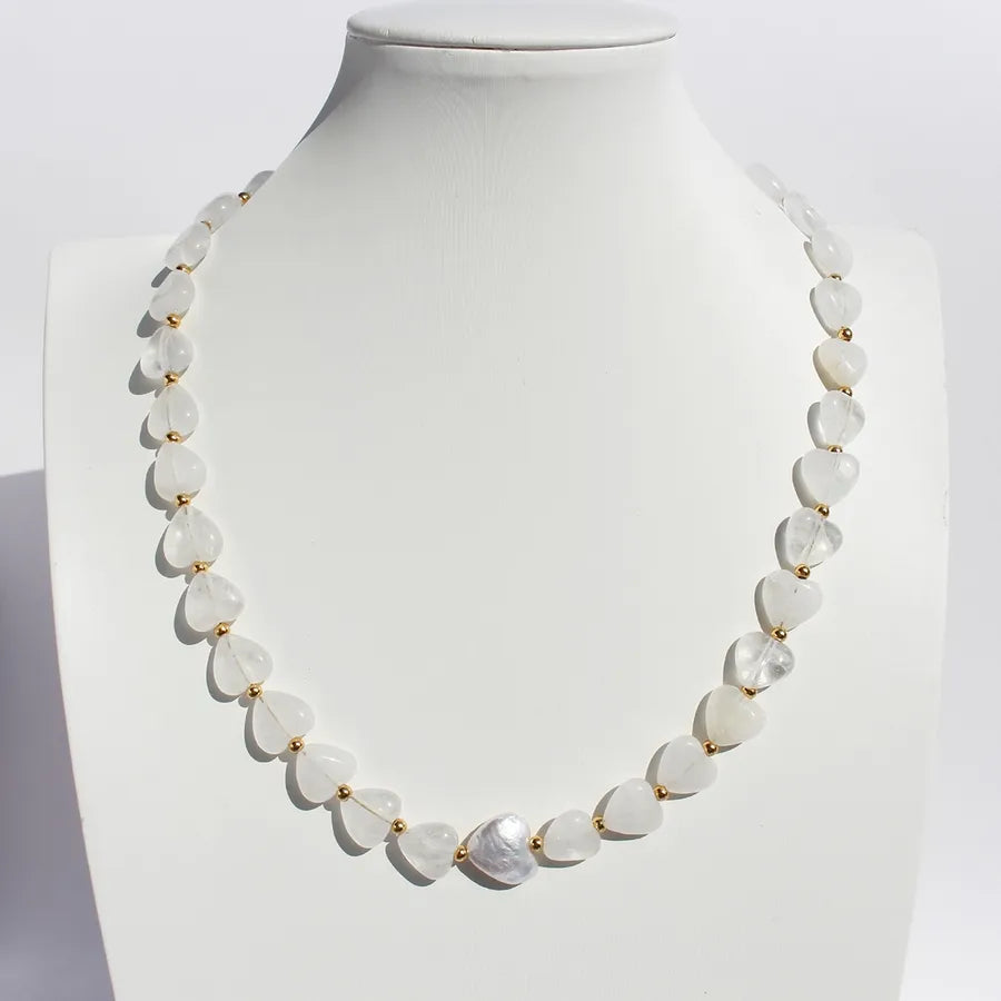 Baroque Style Vacation Geometric Heart Shape natural stone Baroque pearl Brass 24K Gold Plated Necklace In Bulk