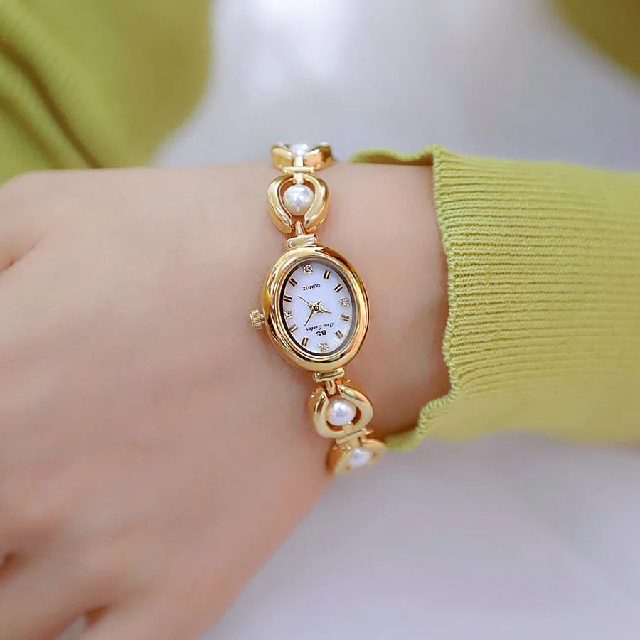 Simple Style Classic Style Solid Color Jewelry Buckle Quartz Women's Watches