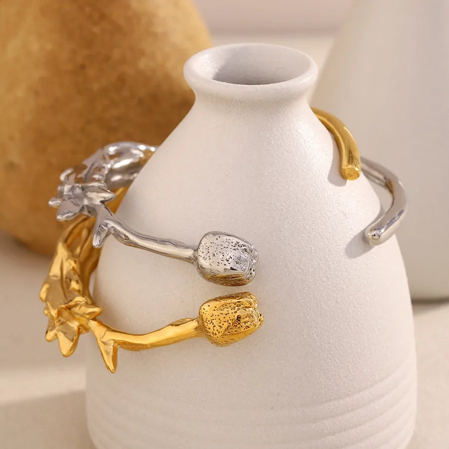 Retro Classic Style Geometric 304 Stainless Steel 18K Gold Plated Bangle In Bulk