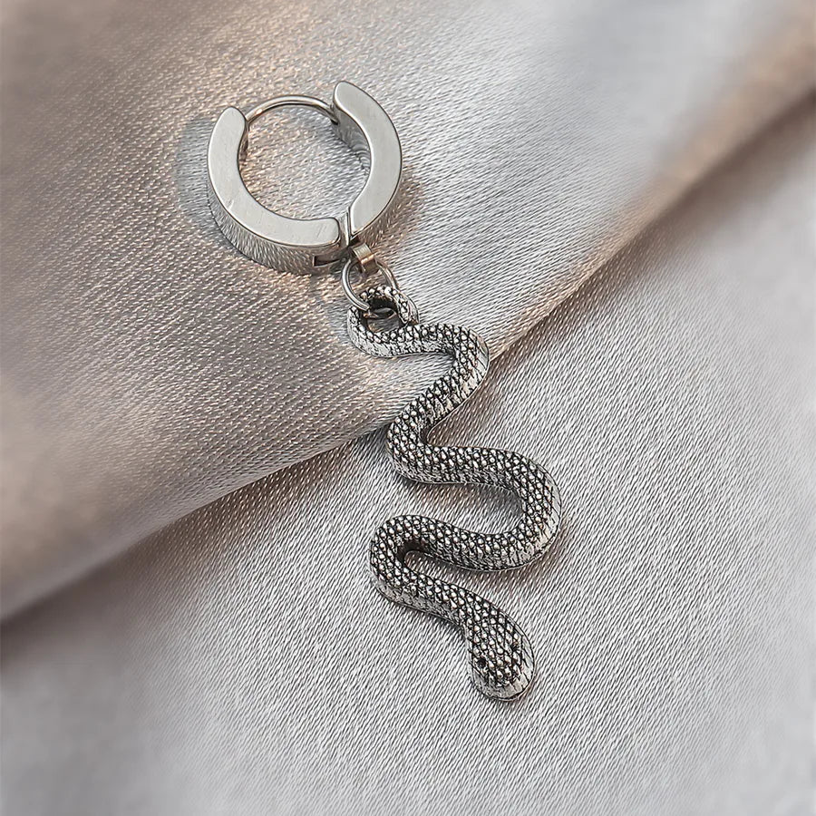 new retro anti-allergy dark snake-shaped ear clip stainless steel
