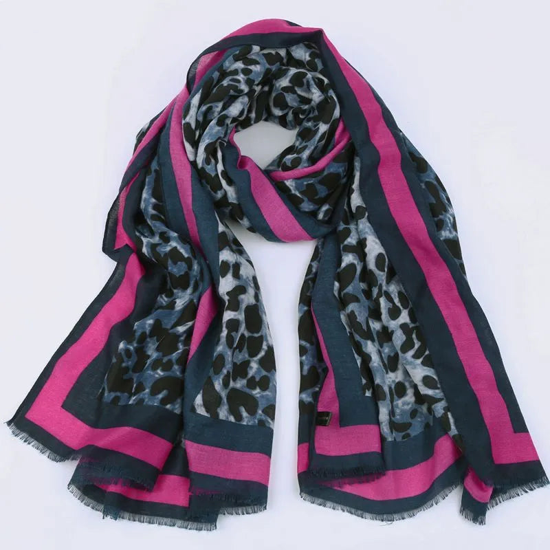 Women's Retro Classic Style Printing Leopard Cotton Scarf