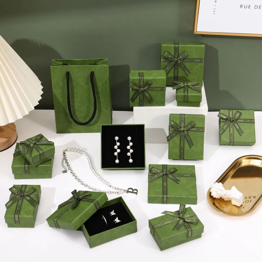 1 Piece Paper Simple Style Daily Solid Color Flower Jewelry Boxes