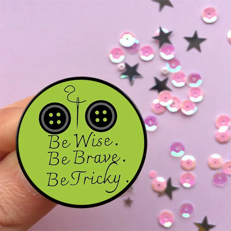 Casual Cute Cartoon Letter Alloy Women's Brooches
