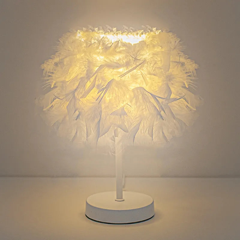 Nordic Creative Feather Lamp Luxury Minimalist Bedroom Decor Girls Heart Bedside Lamp Night Light Plug-In Power Supply Decoration