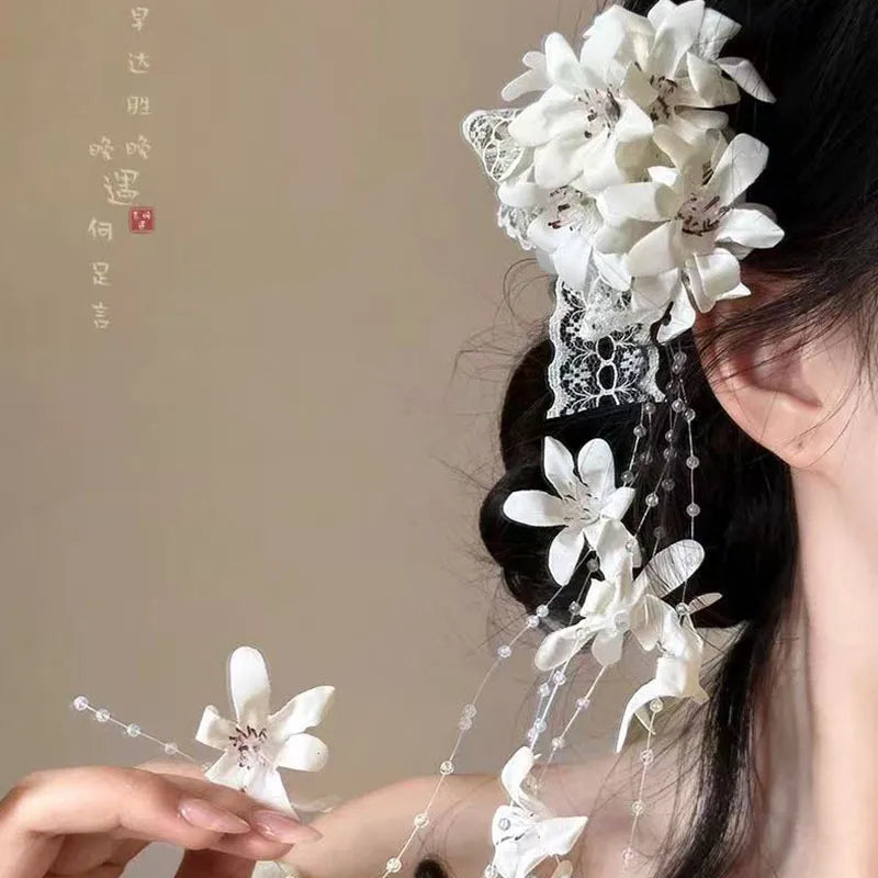 Super Fairy Artificial Flower Butterfly Flower Tassel Grip Female Sweet Style Unique and Exquisite Barrettes Ins All-Match Hair Accessories Fashion