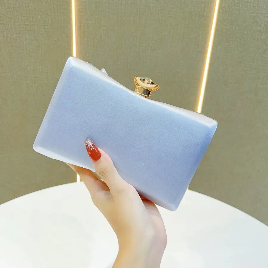 Retro Butterfly Knot Fairy Elegant Evening Handbag Single Shoulder Slant Carry Women Bags Dinner Purse Pillow Shape Polyester