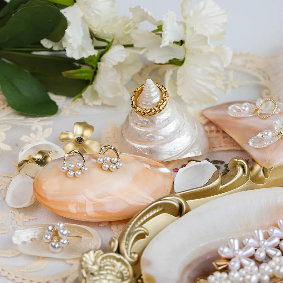 Natural Shell Jewelry Display Tray Decorative Ornament Shell Tray Nordic Style Craftsmanship Shell Pattern Jewelry Stand