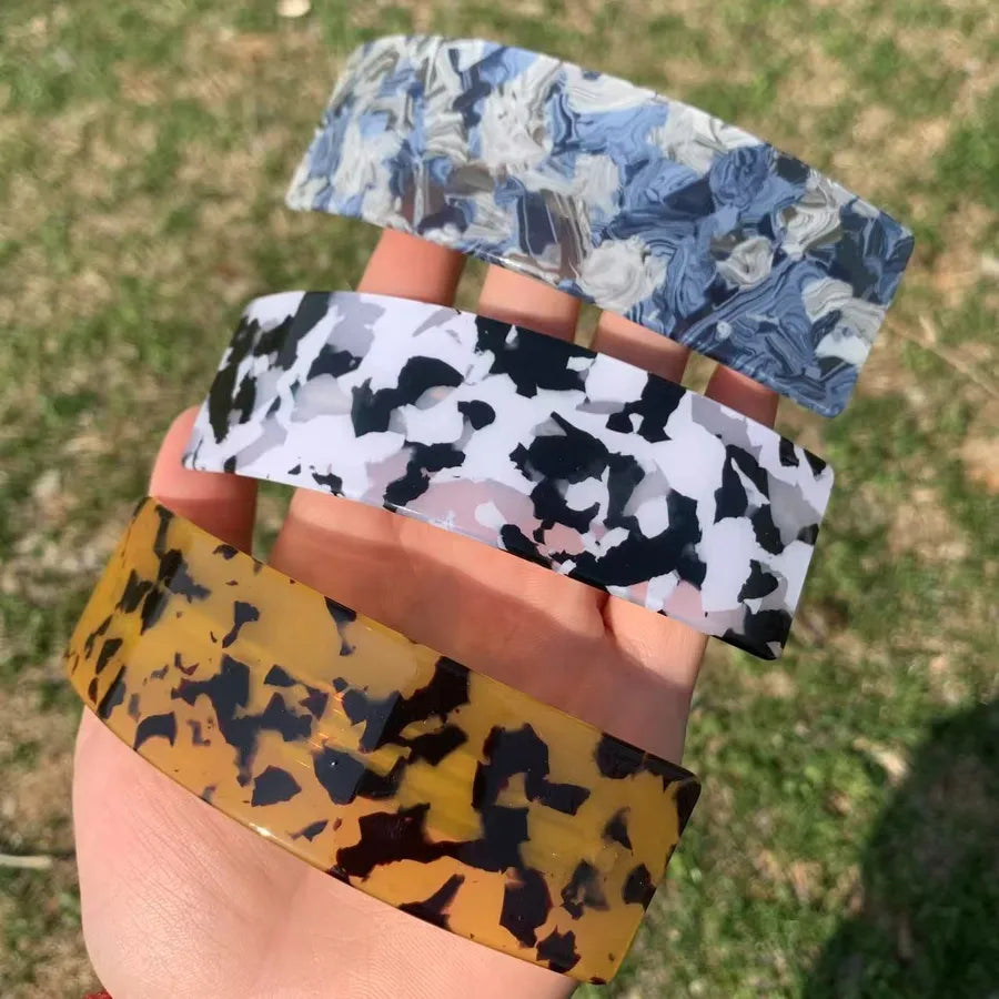 Vacation Women's Marble Leopard PVC Hair Clip