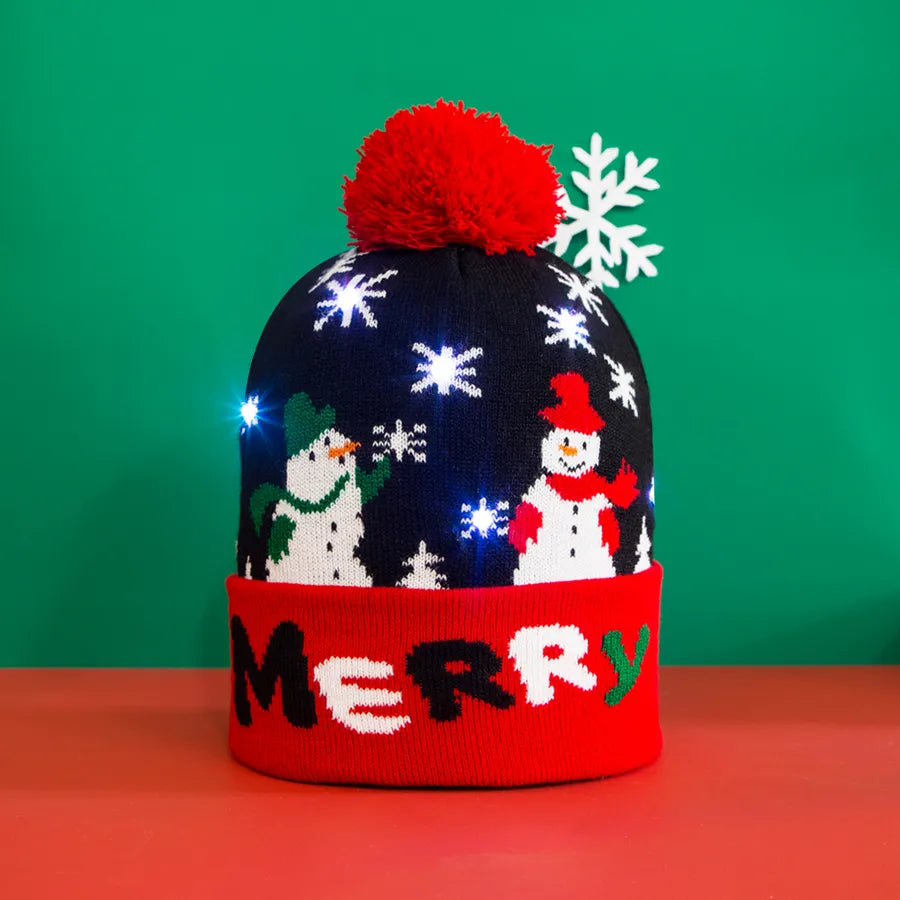Unisex Casual Cute Santa Claus Snowman Eaveless Wool Cap