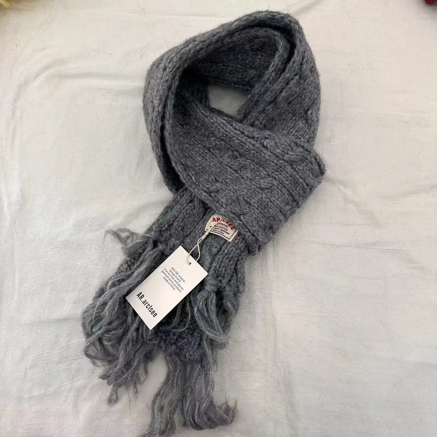 Women's Sweet Simple Style Solid Color Twist Knit Scarf