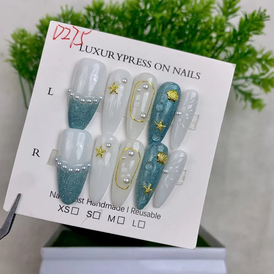 Handmade Detachable Shell Sculpture Cat Eye Almond Nails Ice Transparent Floral Design Wearable False Nails For Women