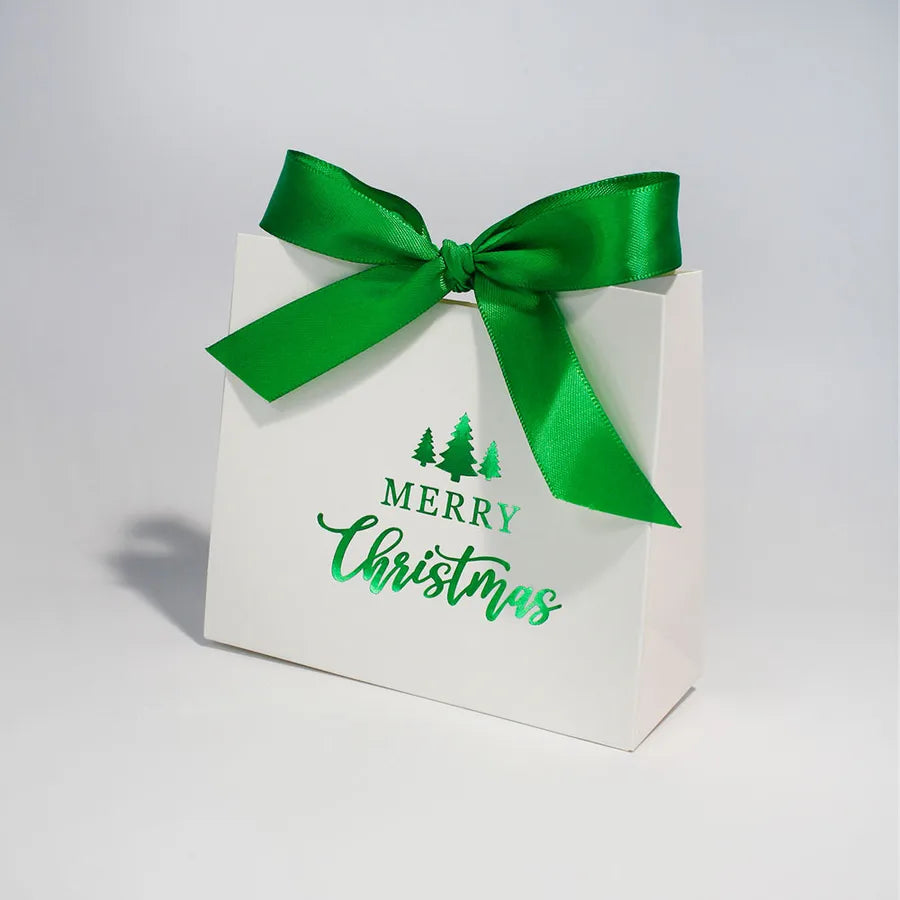 Fashionable Christmas Candy Packaging Box Gift Wrapping Bag Simple Elegant Holiday Season White Card Paper Christmas Tree