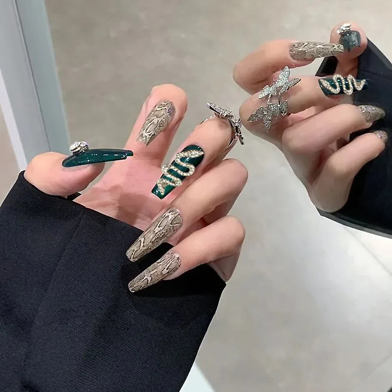 24 pcs/box Wholesale Green Long Silver Snake Rhinestone Press on Nail