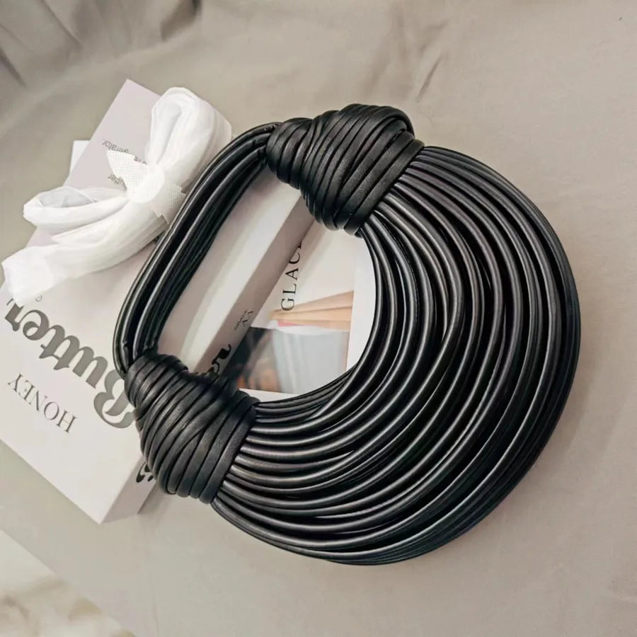 Women's Small Pu Leather Stripe Elegant Vacation Dumpling Shape Zipper Straw Bag