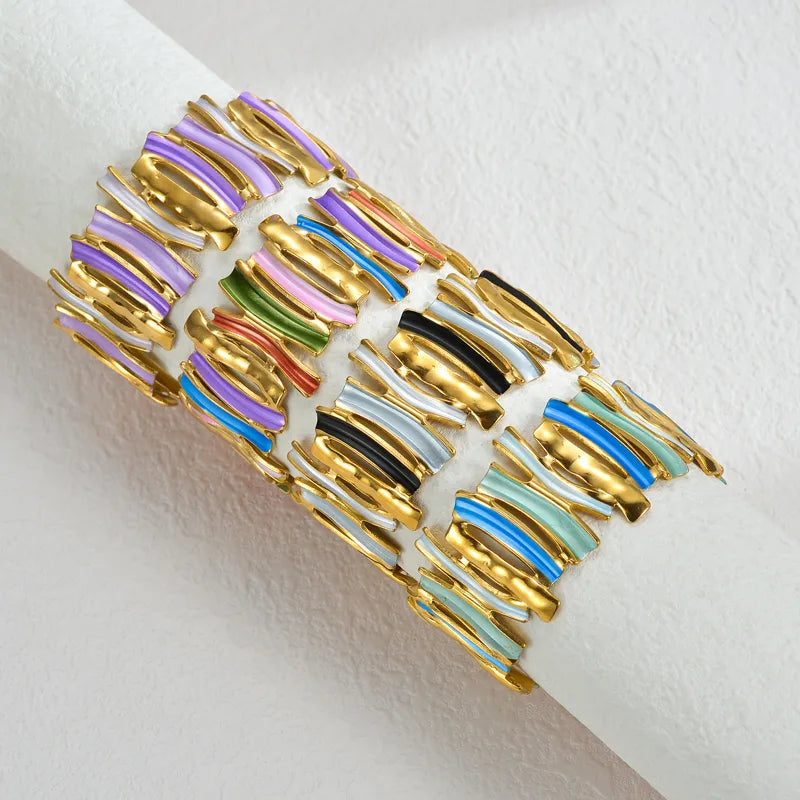 Retro Classic Style Geometric 304 Stainless Steel 18K Gold Plated Bangle In Bulk