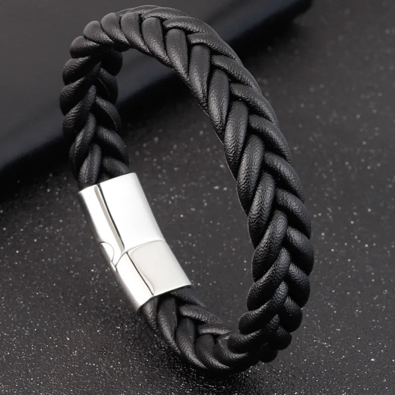 Hip-Hop Geometric Solid Color Leather Titanium Steel Wholesale Bracelets