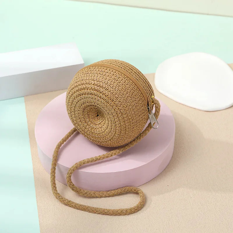 Internet Celebrity Summer Cute Little Apple Straw Bag Woven Straw Bag Women  New Seaside Holiday Mini Messenger Bag
