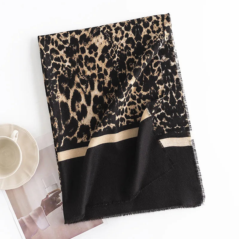 Women's Sweet Leopard Polyester Scarf