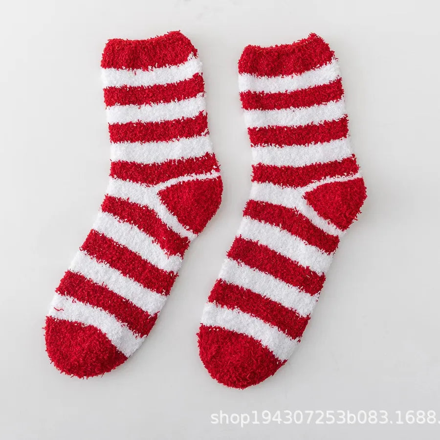 Christmas Christmas Women's Cartoon Polyester Jacquard Crew Socks A Pair