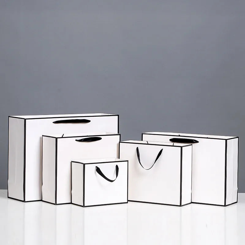 white cardboard black border gift bag clothing shopping tote bag kraft paper takeaway packaging bag