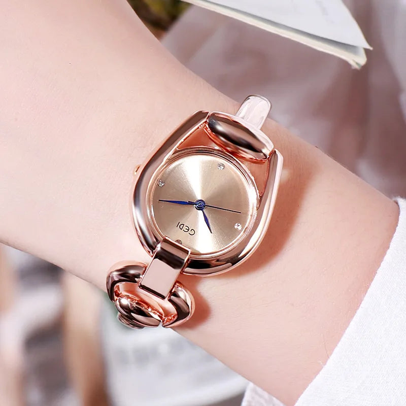 Vintage Style Classic Style Geometric Jewelry Buckle Quartz Watch Women's Watches
