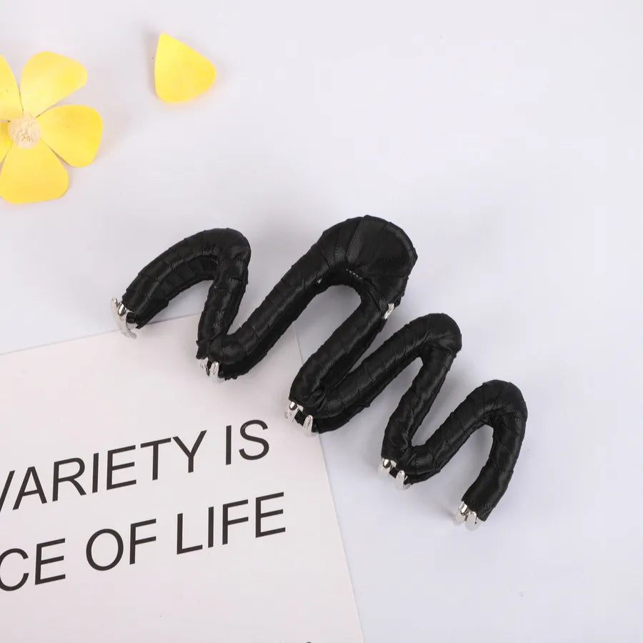 Exquisite 25 New Premium Hair Accessories Retro Hair Clips Half Updo Shark Clip Wave Hair Clips Women's Hair Decorations