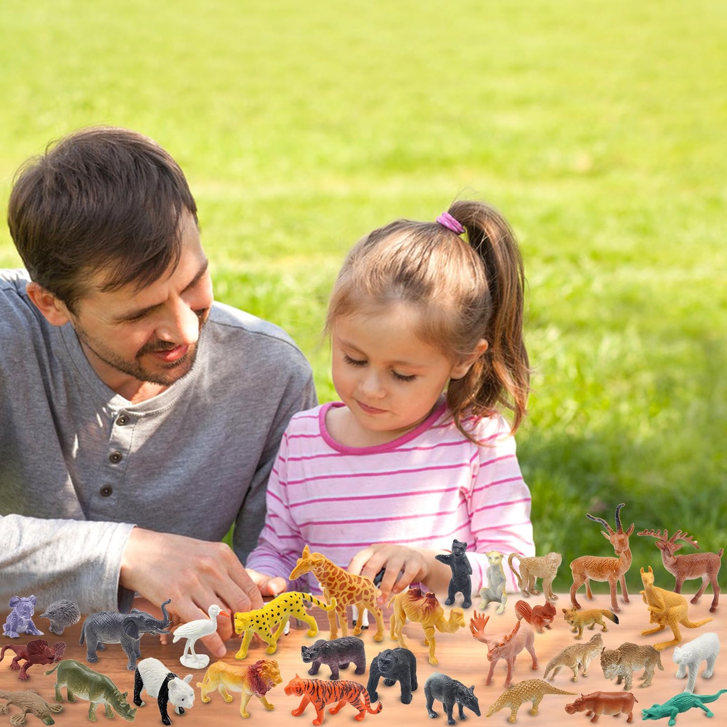 PINOWU Realistic Mini Wild Zoo Animals – 32-Piece Educational Playset
