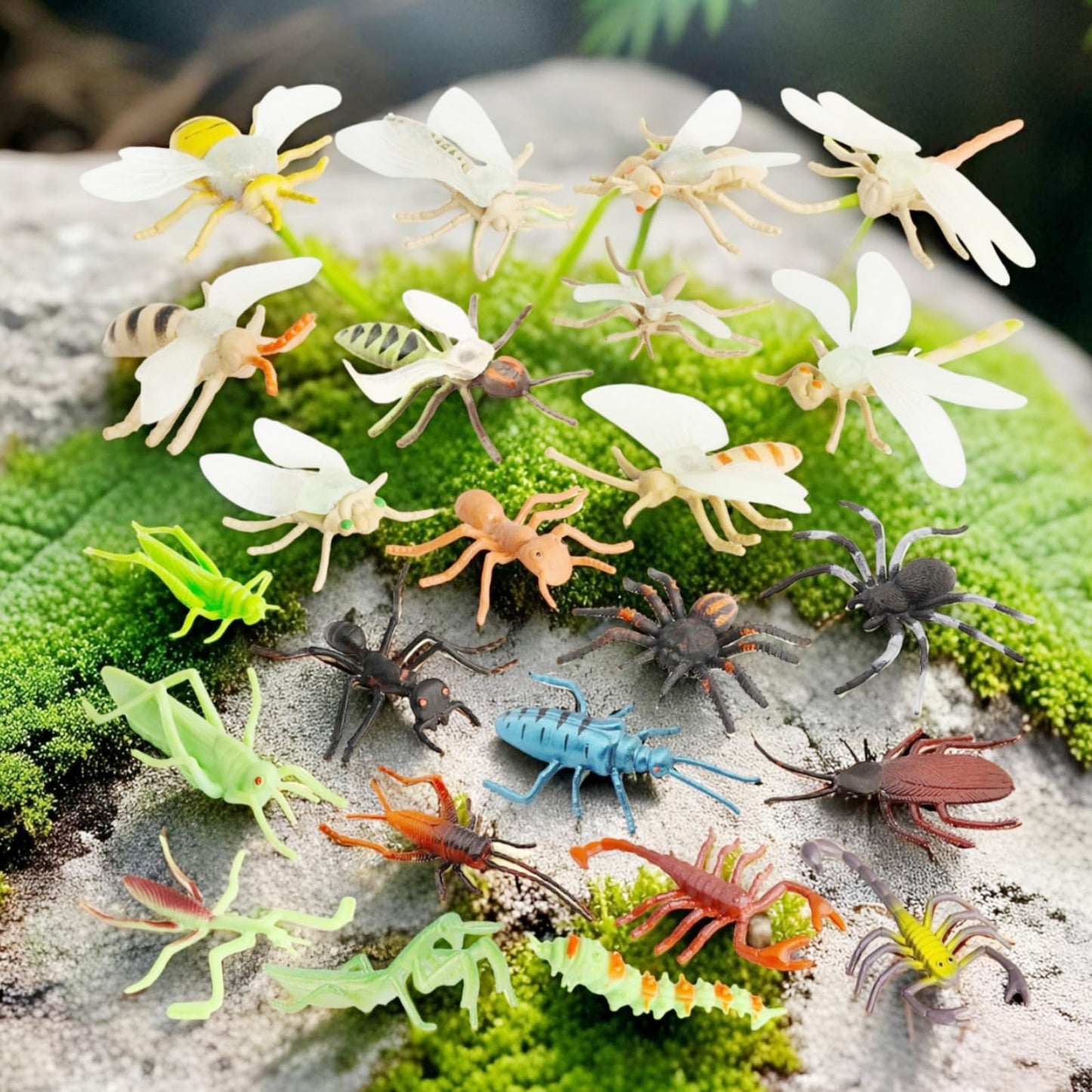 PINOWU 24pcs Insect Bug Toy Figures – 2-4 Inch Realistic Insects for Kids
