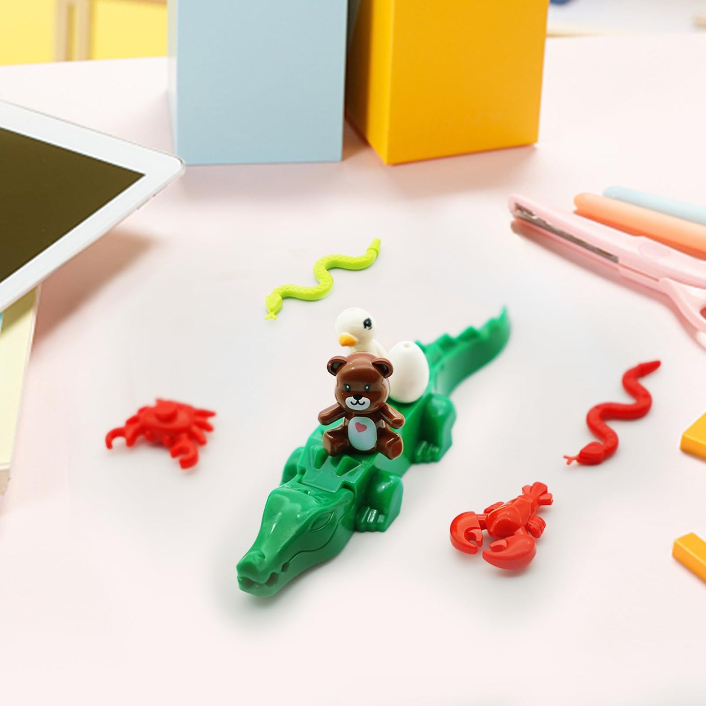 PIPART Friend Animal Figures 24-Piece Building Blocks Set | Farm & Sea Animals