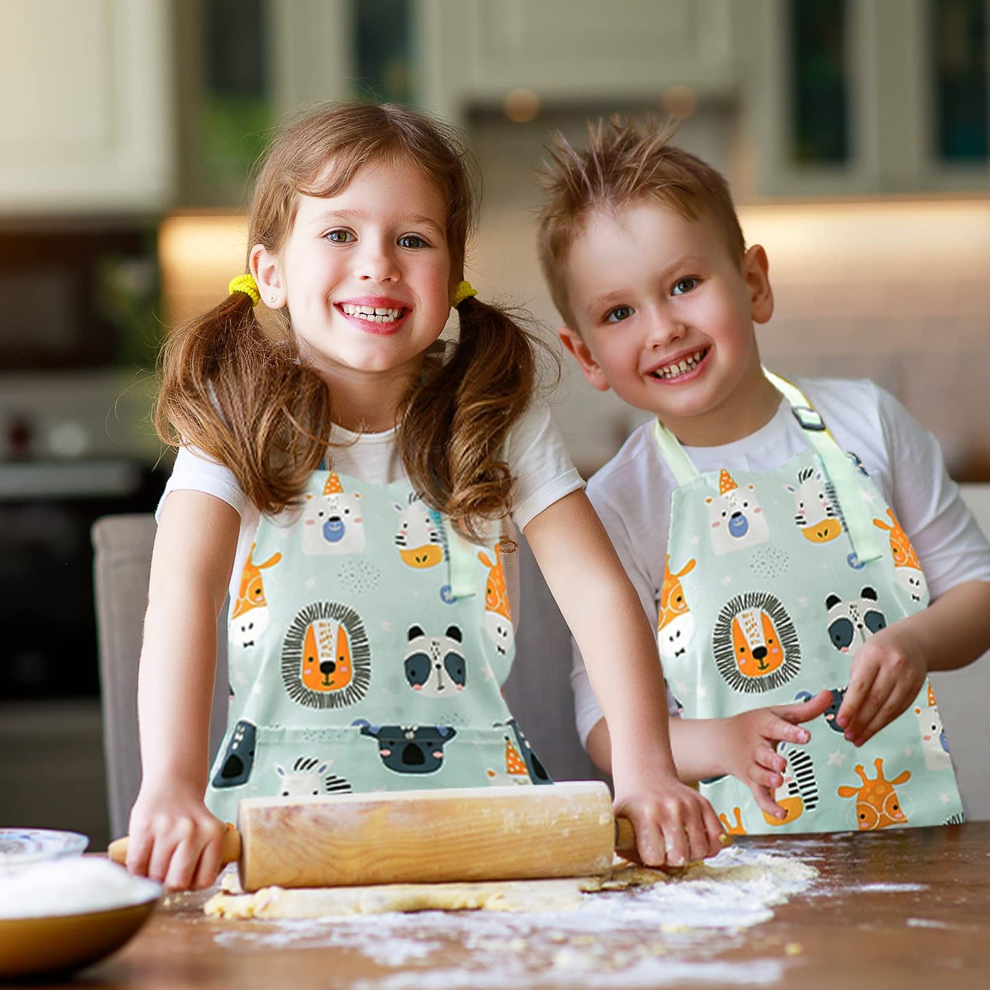 Pipoobear Kids Apron 3-6 | Adjustable 100% Cotton Blue with Pocket