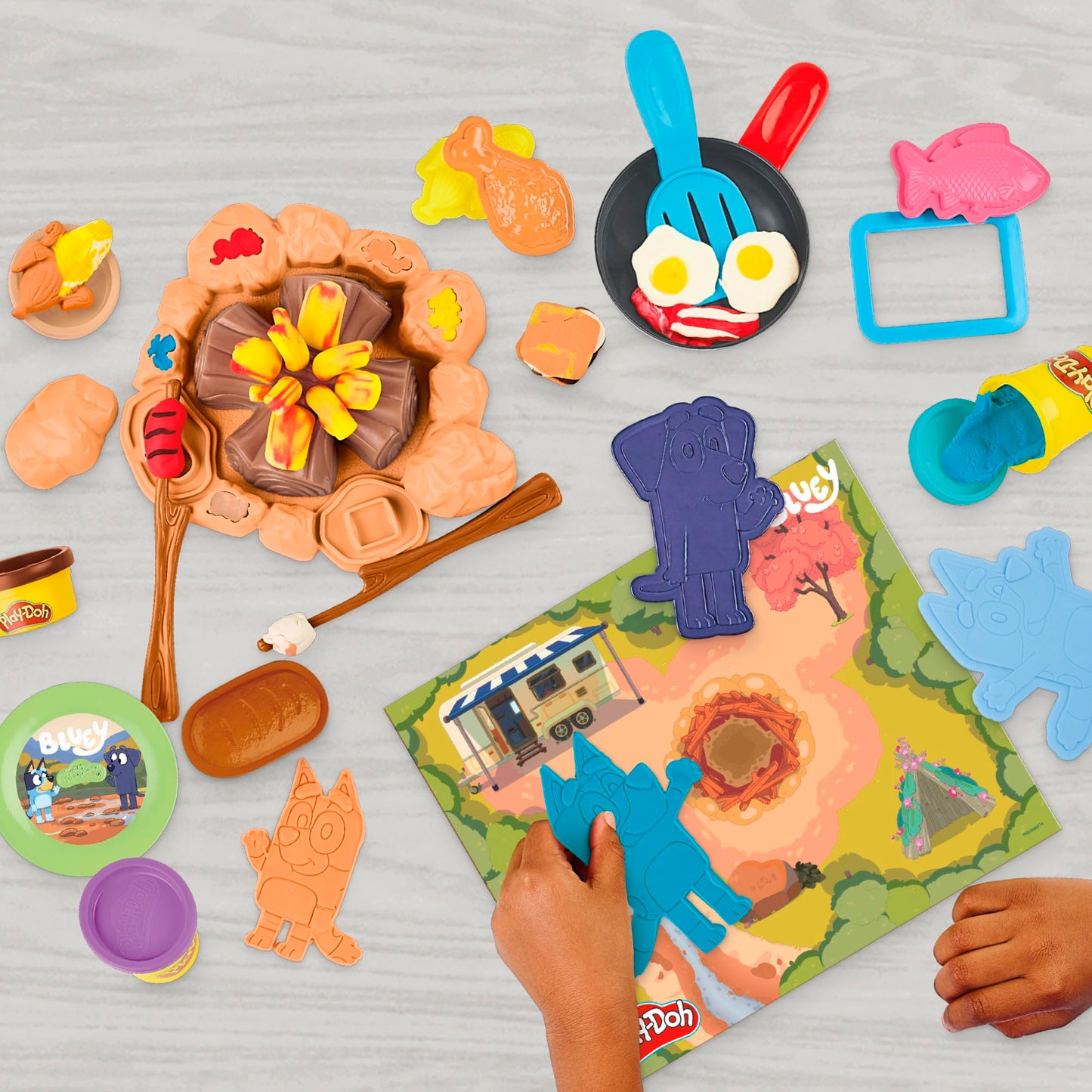 Play-Doh Bluey Goes Camping Playset with Campfire Tools | 3+ | Amazon Exclusive