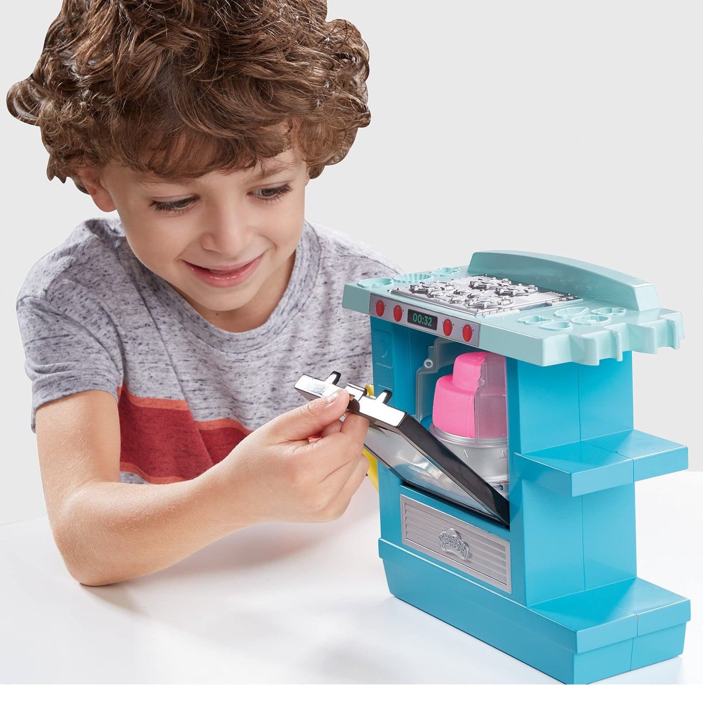 Play-Doh Kitchen Creations Rising Cake Oven Playset – 5 Colors, Non-Toxic, Ages 3+