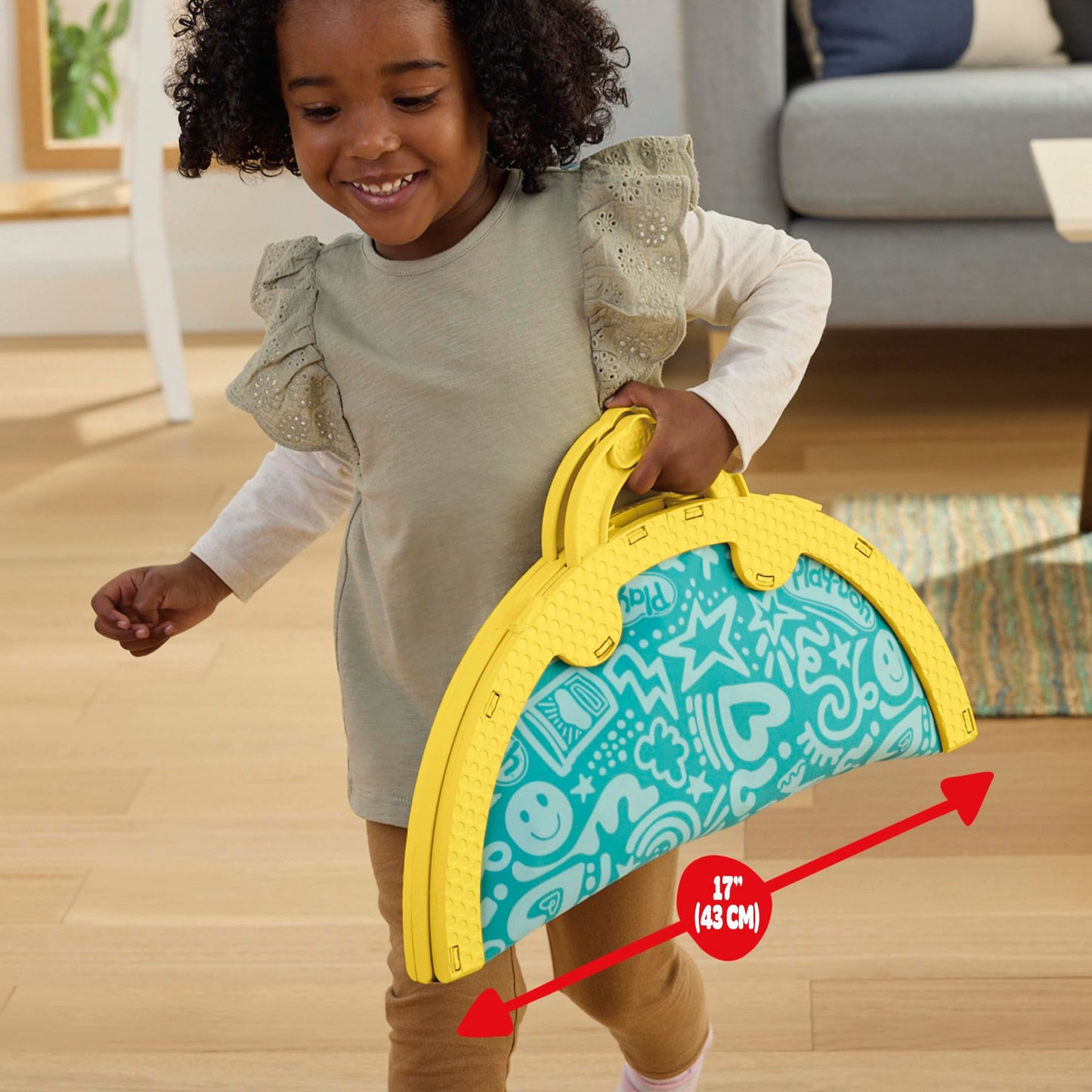 Play-Doh Fold & Go Playmat Starter Set with 19 Accessories – Preschool Toys for 3+