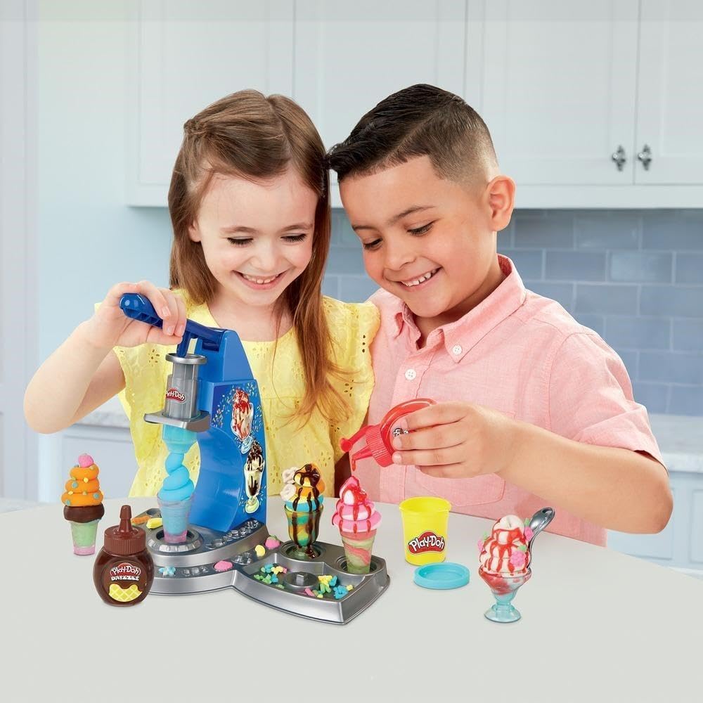 Play-Doh Kitchen Creations Drizzy Ice Cream Playset – Drizzle & 6 Colors