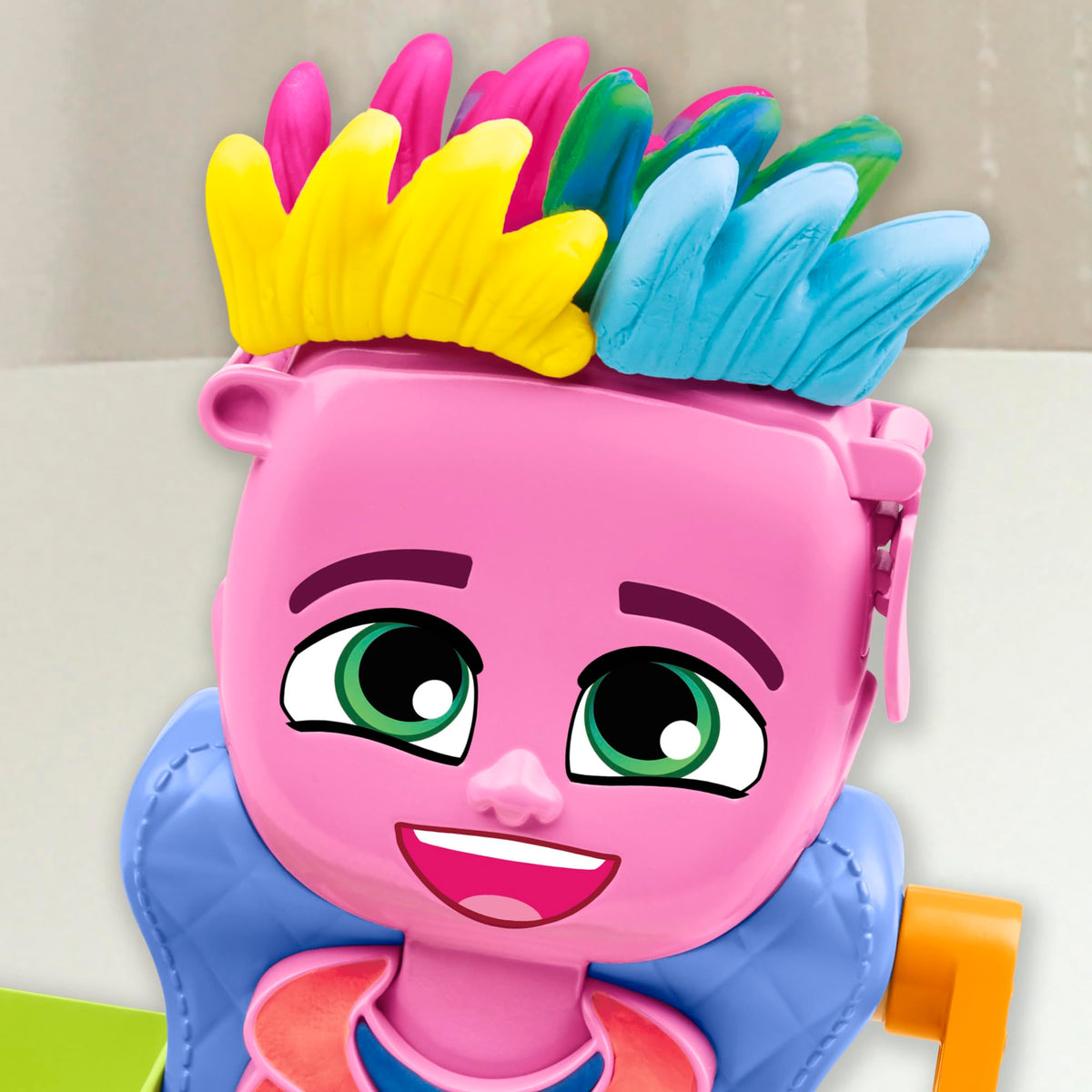 Play-Doh Hair Stylin' Salon Playset with 6 Cans | Pretend Hair Styling for Kids 3+