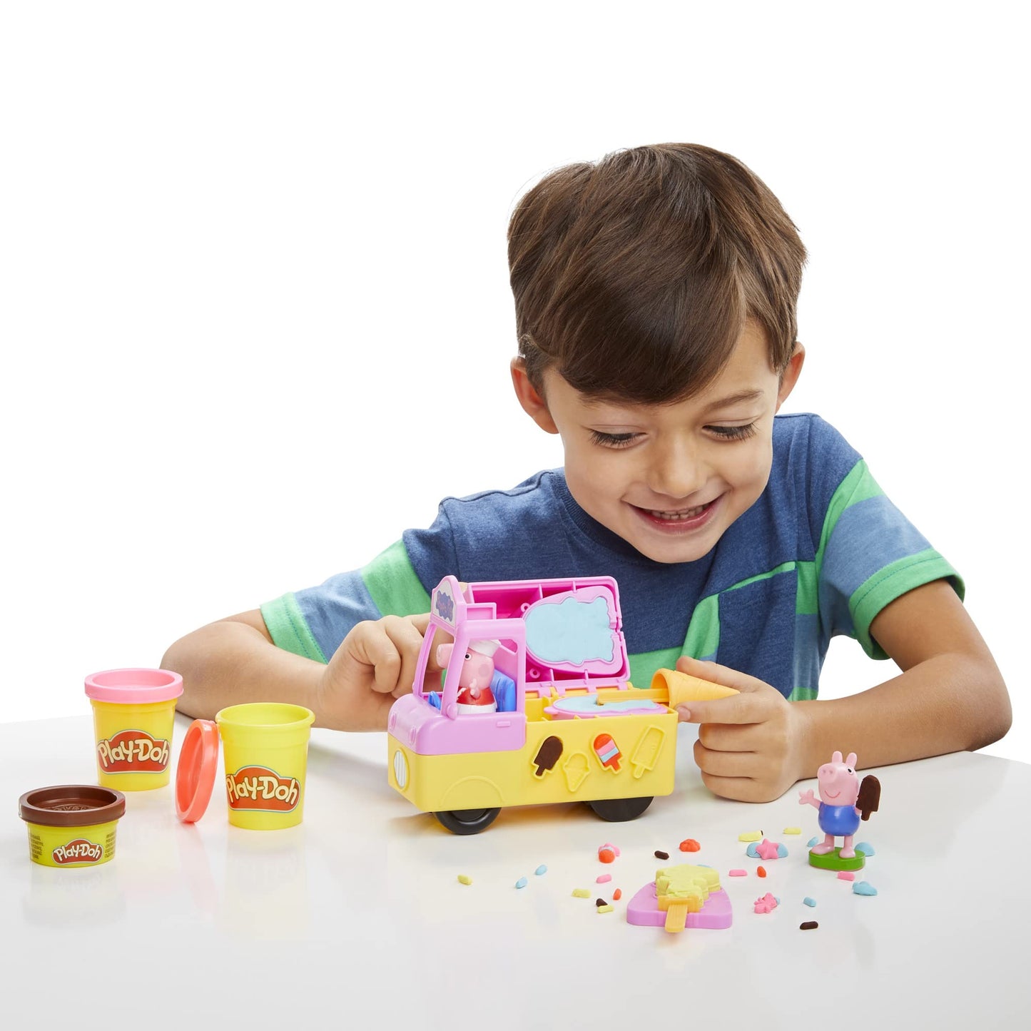 Play-Doh Peppa’s Ice Cream Playset: Truck & Figures, 5 Colors