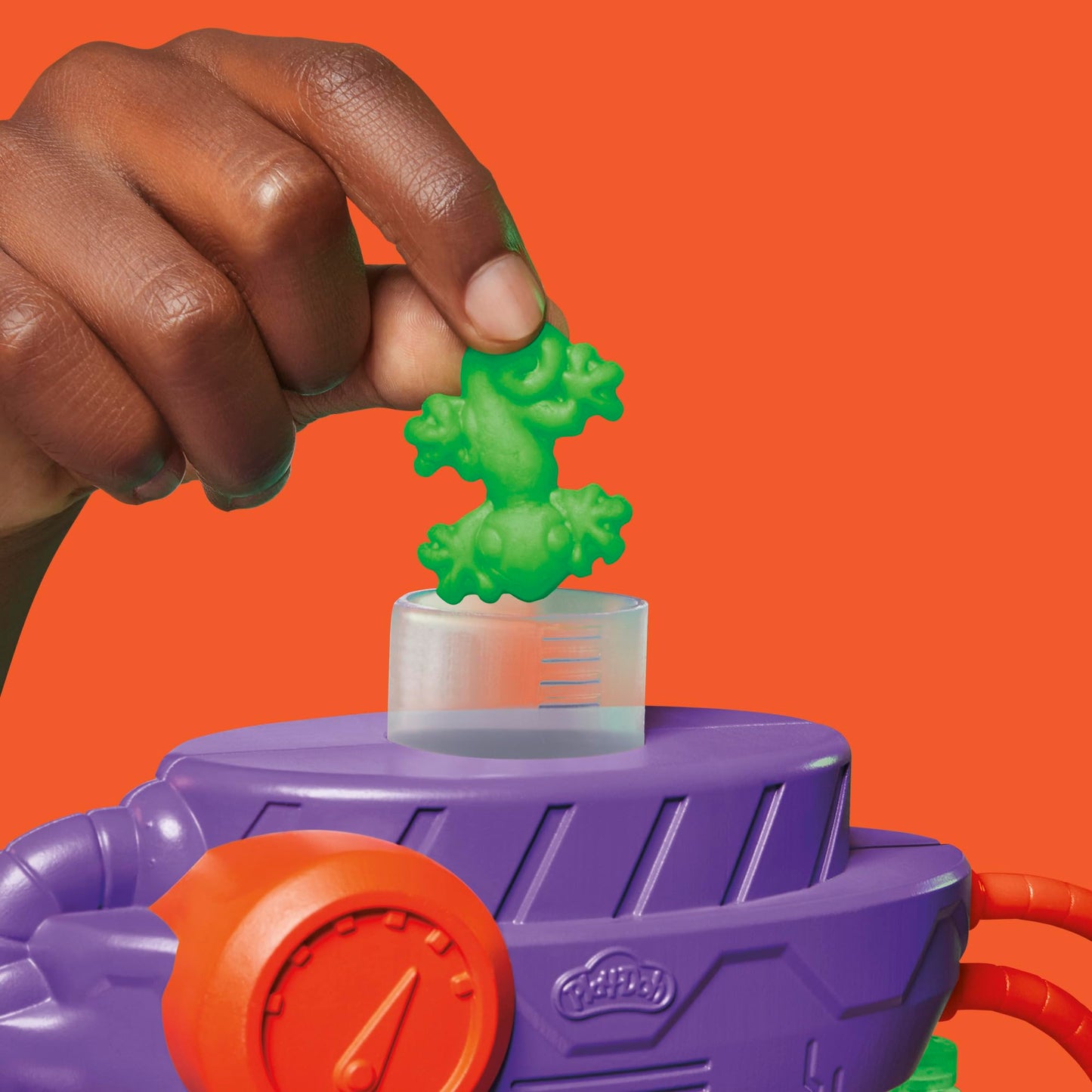Play-Doh TMNT Mutation Station Playset | Bendable Donatello Figure & Mondo Gecko