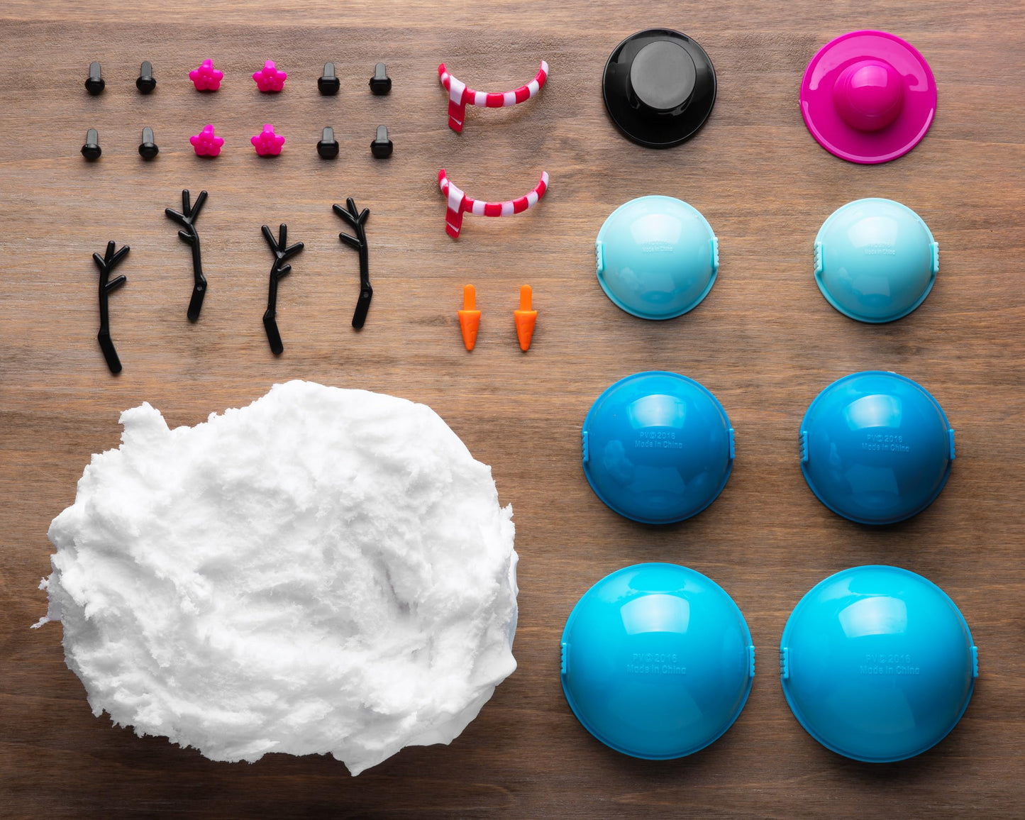 Play Visions Floof Indoor Snow Modeling Clay – Reusable Snow Kit