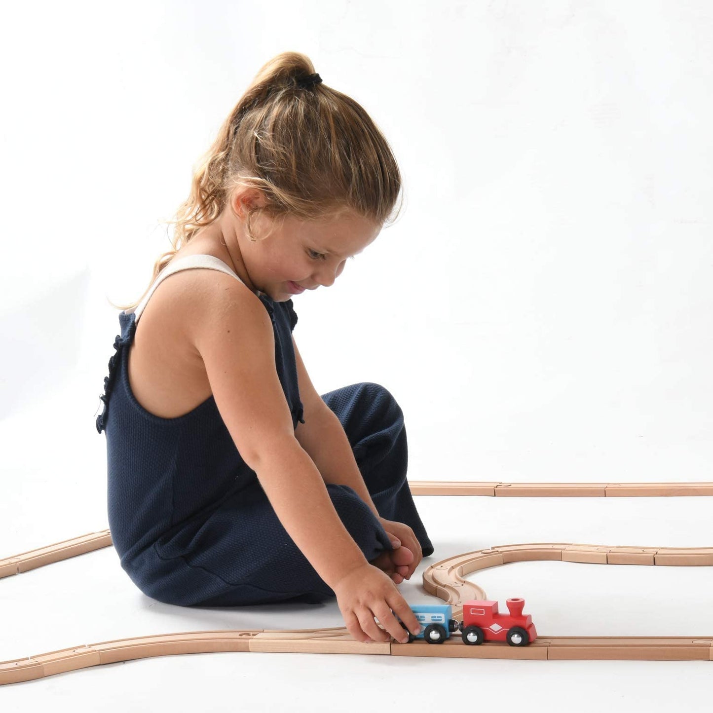 Play22 Wooden Train Tracks – 52 Pcs + 2 Bonus Trains | Thomas & Brio Compatible