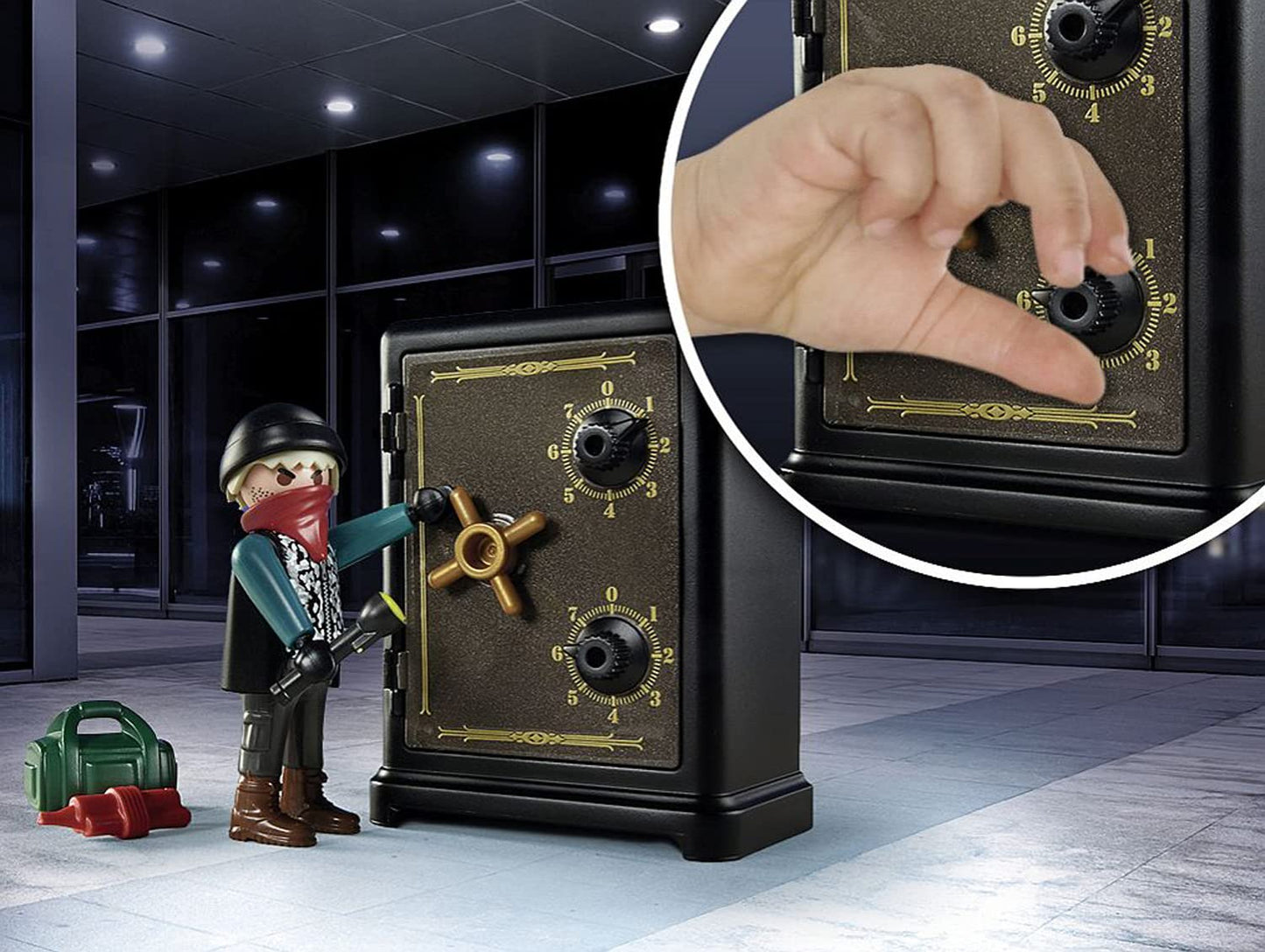 Playmobil Bank Robbery Starter Pack – City Action Playset with Safe, Police & Accessories